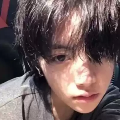 雍恨云